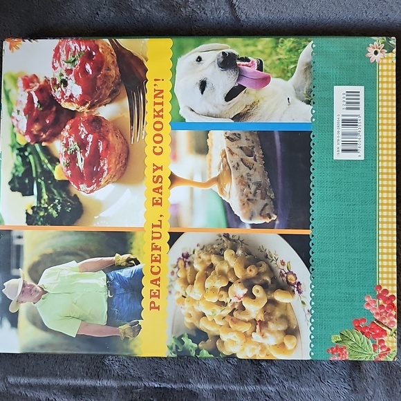 The Pioneer Woman Cooks Cookbook, Come & Get It! 398 PAGES - Picture 2 of 8